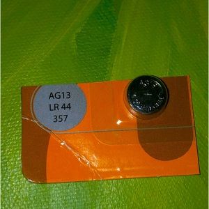 Fits sizes AG13 LR34 357 New